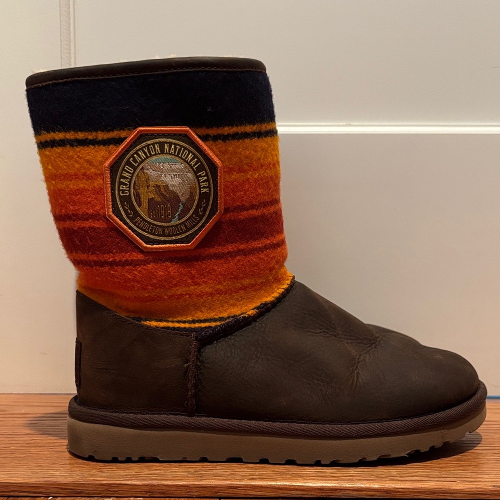 Ugg and Pendleton Classic Short Grand Canyon boots